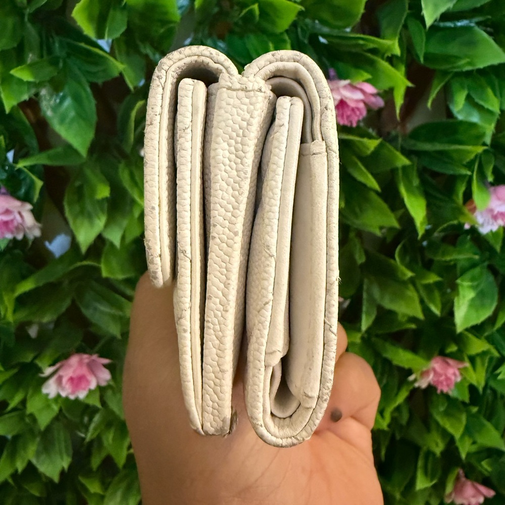 Chanel white CC Quilted Caviar Bijou Crystal trifold Wallet - Picture 7 of 14
